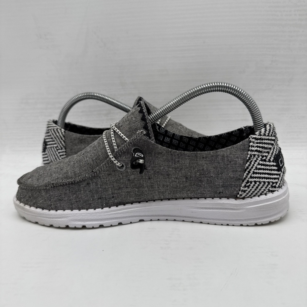 Hey Dude Wendy Womens Chambray Onyx Canvas Slip On Loafers Size 9 Shoes - Picture 2 of 16